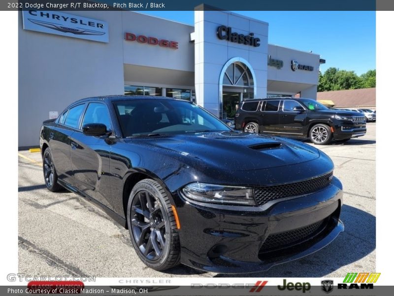 Pitch Black / Black 2022 Dodge Charger R/T Blacktop