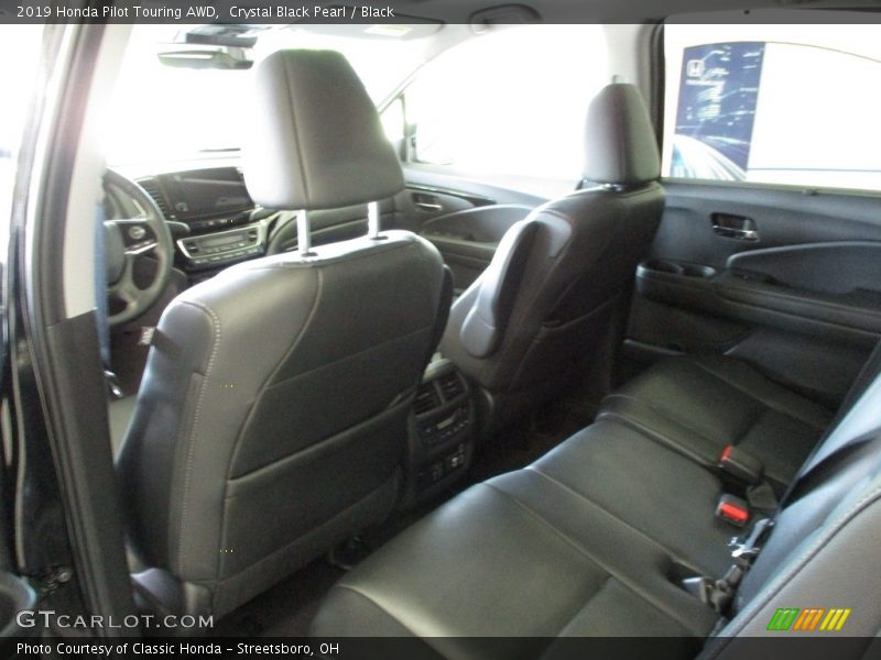 Crystal Black Pearl / Black 2019 Honda Pilot Touring AWD
