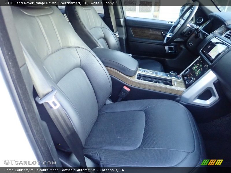 Fuji White / Ebony 2018 Land Rover Range Rover Supercharged