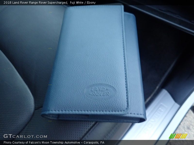 Fuji White / Ebony 2018 Land Rover Range Rover Supercharged