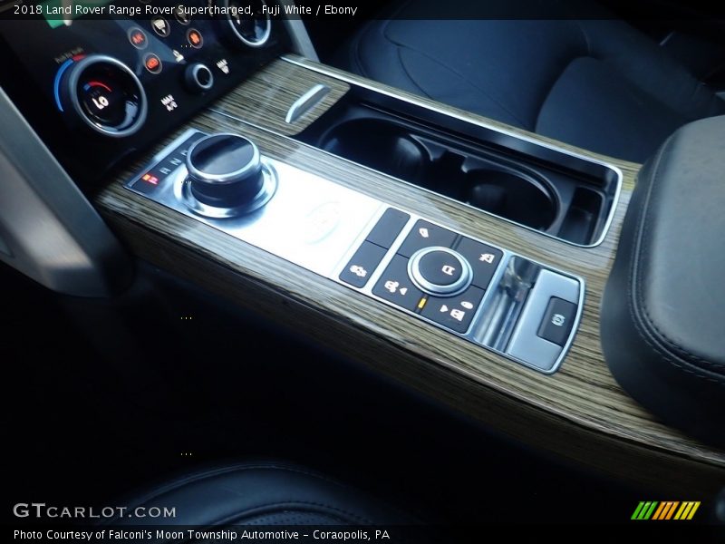 Fuji White / Ebony 2018 Land Rover Range Rover Supercharged