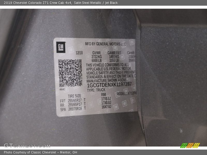 Satin Steel Metallic / Jet Black 2019 Chevrolet Colorado Z71 Crew Cab 4x4