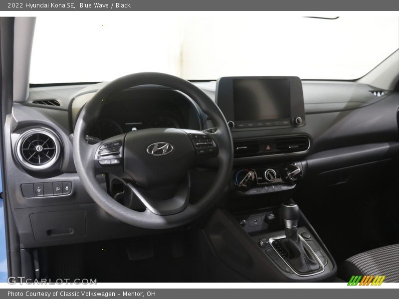 Blue Wave / Black 2022 Hyundai Kona SE