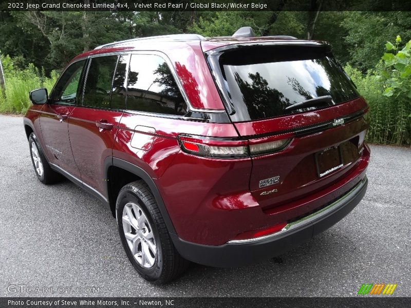 Velvet Red Pearl / Global Black/Wicker Beige 2022 Jeep Grand Cherokee Limited 4x4