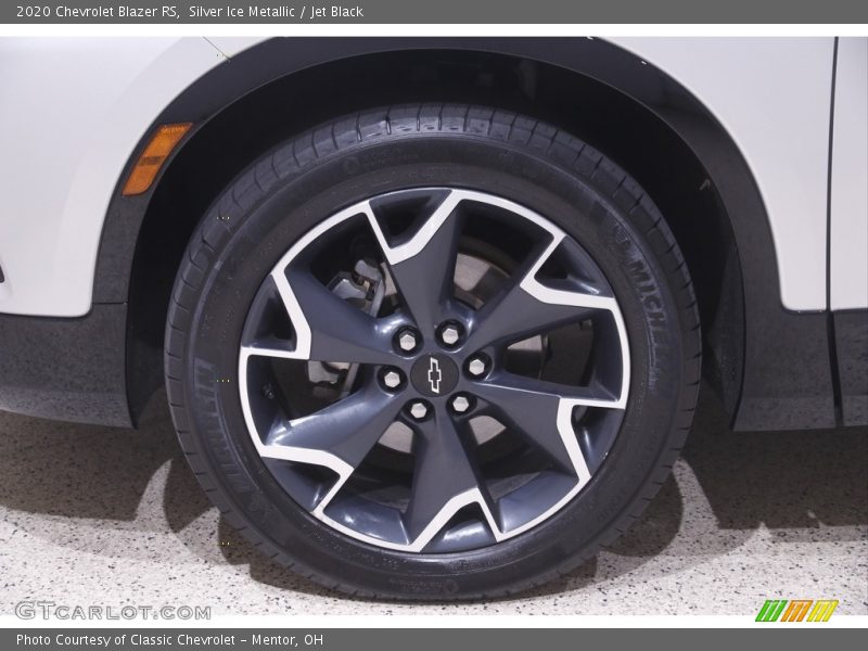 Silver Ice Metallic / Jet Black 2020 Chevrolet Blazer RS