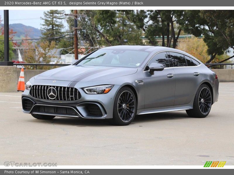 Front 3/4 View of 2020 AMG GT 63 S