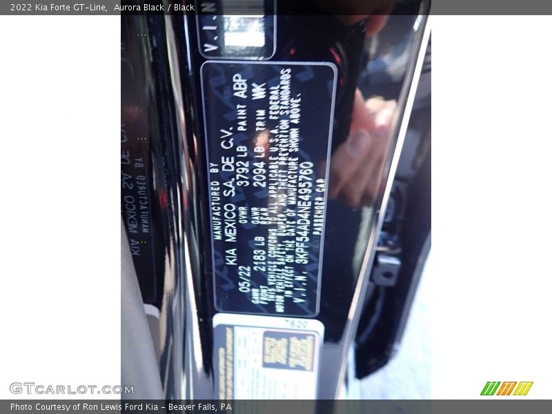 Aurora Black / Black 2022 Kia Forte GT-Line