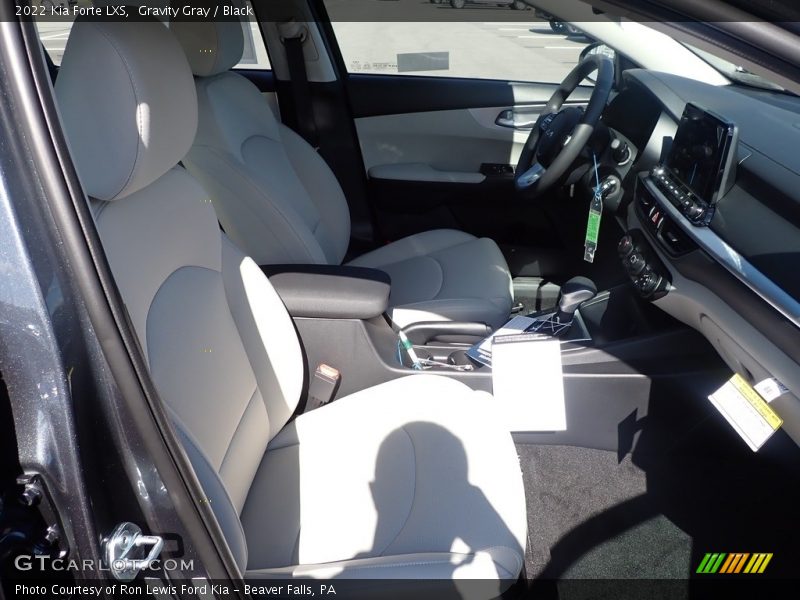 Gravity Gray / Black 2022 Kia Forte LXS