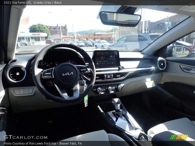 Gravity Gray / Black 2022 Kia Forte LXS