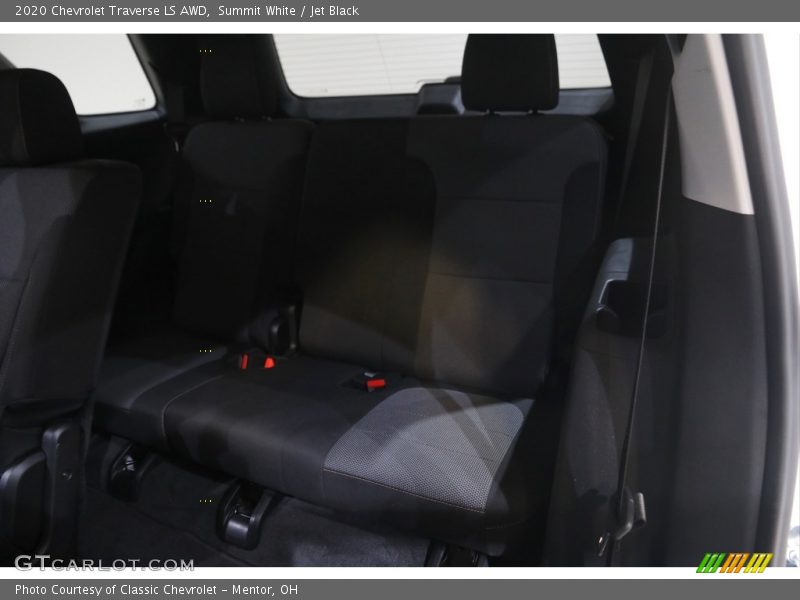 Summit White / Jet Black 2020 Chevrolet Traverse LS AWD