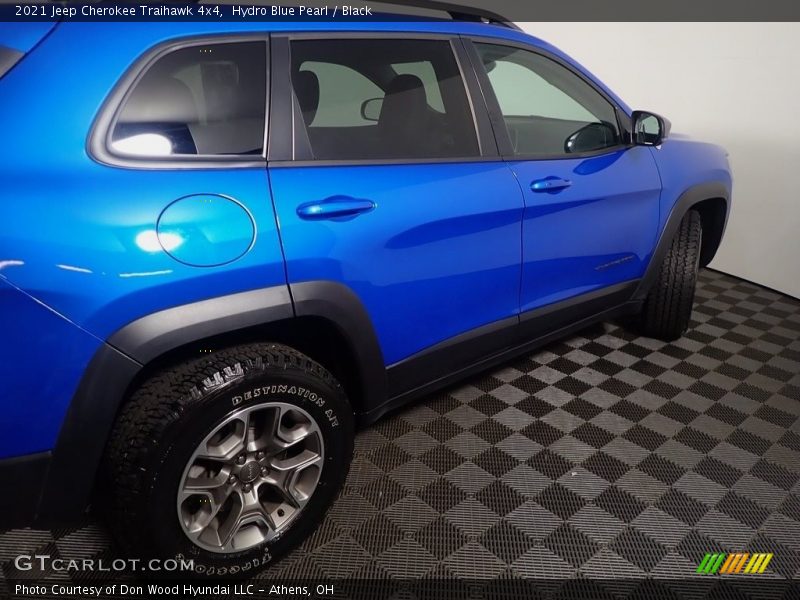 Hydro Blue Pearl / Black 2021 Jeep Cherokee Traihawk 4x4
