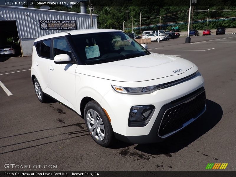 Snow White Pearl / Black 2022 Kia Soul LX