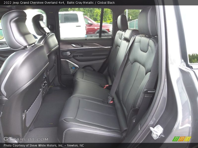 Baltic Gray Metallic / Global Black 2022 Jeep Grand Cherokee Overland 4x4
