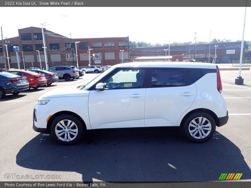 Snow White Pearl / Black 2022 Kia Soul LX