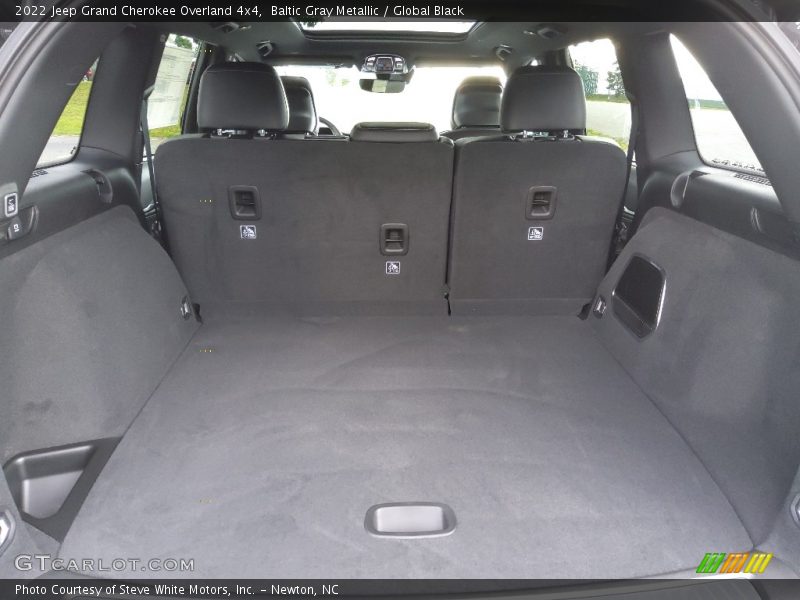 Baltic Gray Metallic / Global Black 2022 Jeep Grand Cherokee Overland 4x4