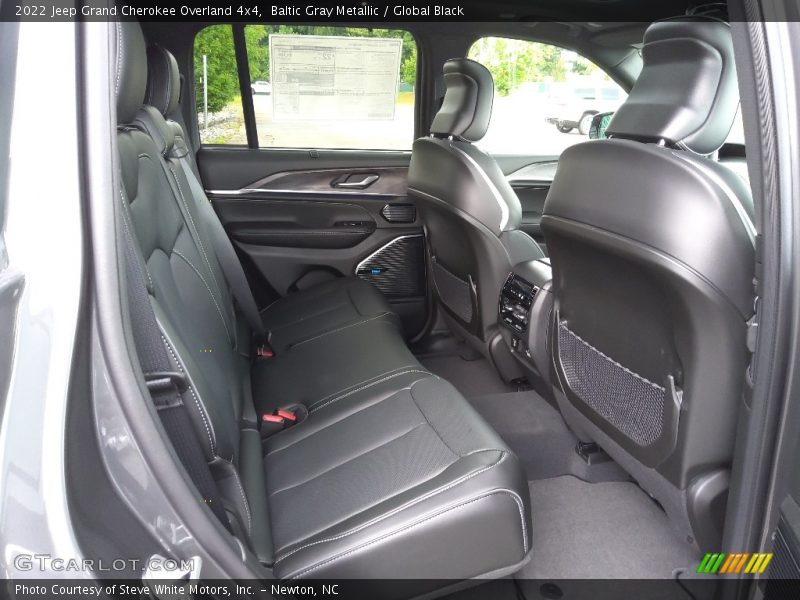 Baltic Gray Metallic / Global Black 2022 Jeep Grand Cherokee Overland 4x4