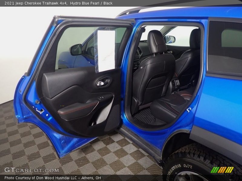 Hydro Blue Pearl / Black 2021 Jeep Cherokee Traihawk 4x4