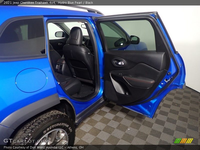 Hydro Blue Pearl / Black 2021 Jeep Cherokee Traihawk 4x4