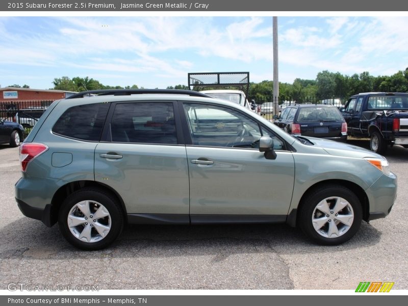 Jasmine Green Metallic / Gray 2015 Subaru Forester 2.5i Premium