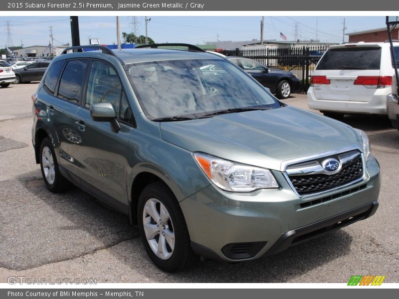 Jasmine Green Metallic / Gray 2015 Subaru Forester 2.5i Premium
