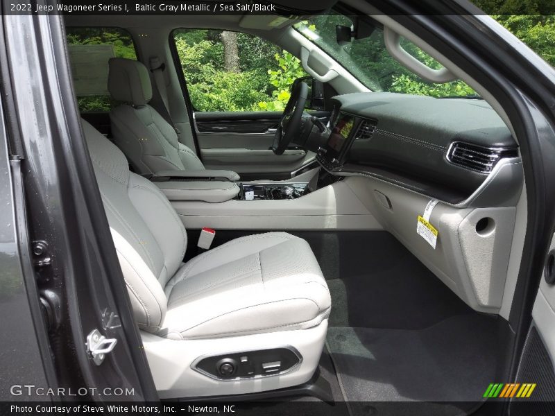 Front Seat of 2022 Wagoneer Series I