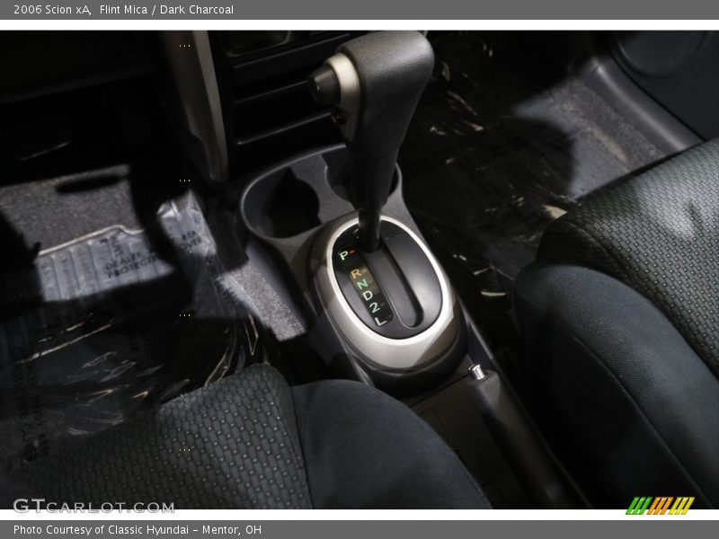 Flint Mica / Dark Charcoal 2006 Scion xA