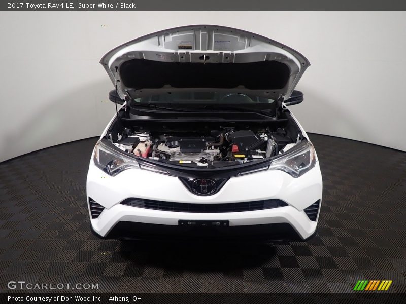 Super White / Black 2017 Toyota RAV4 LE