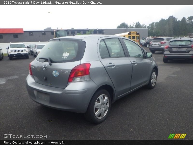Meteorite Metallic / Dark Charcoal 2010 Toyota Yaris 5 Door Liftback
