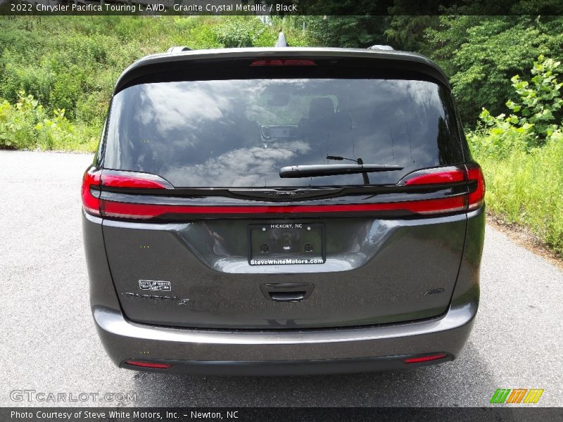 Granite Crystal Metallic / Black 2022 Chrysler Pacifica Touring L AWD