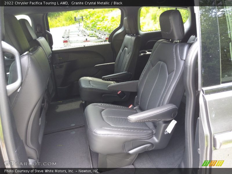 Granite Crystal Metallic / Black 2022 Chrysler Pacifica Touring L AWD