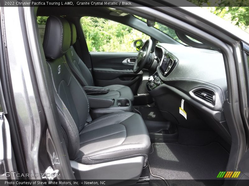 Granite Crystal Metallic / Black 2022 Chrysler Pacifica Touring L AWD