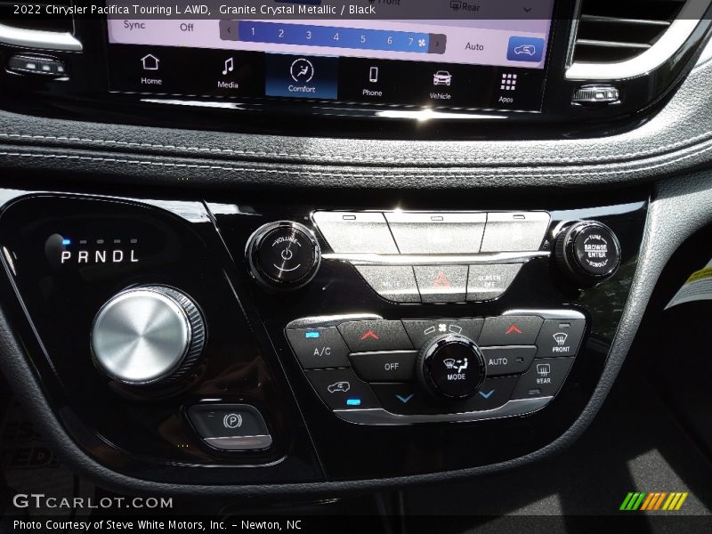 Granite Crystal Metallic / Black 2022 Chrysler Pacifica Touring L AWD
