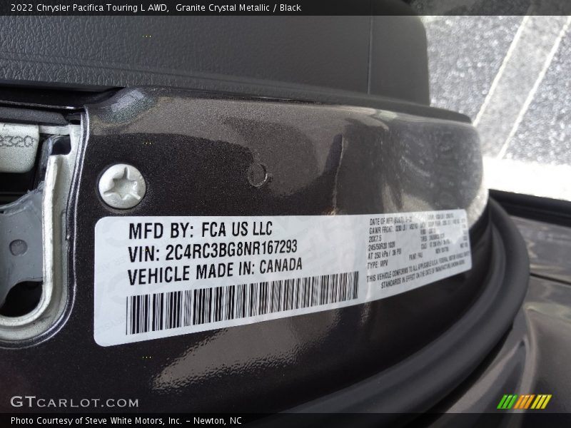 Granite Crystal Metallic / Black 2022 Chrysler Pacifica Touring L AWD