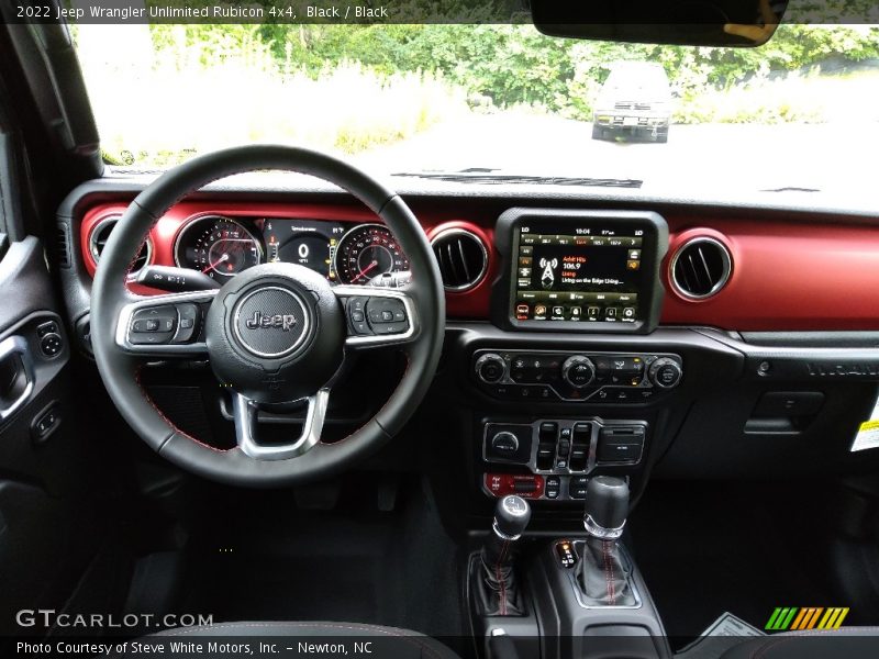 Black / Black 2022 Jeep Wrangler Unlimited Rubicon 4x4