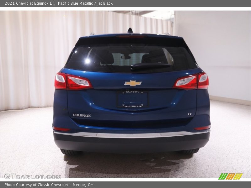 Pacific Blue Metallic / Jet Black 2021 Chevrolet Equinox LT