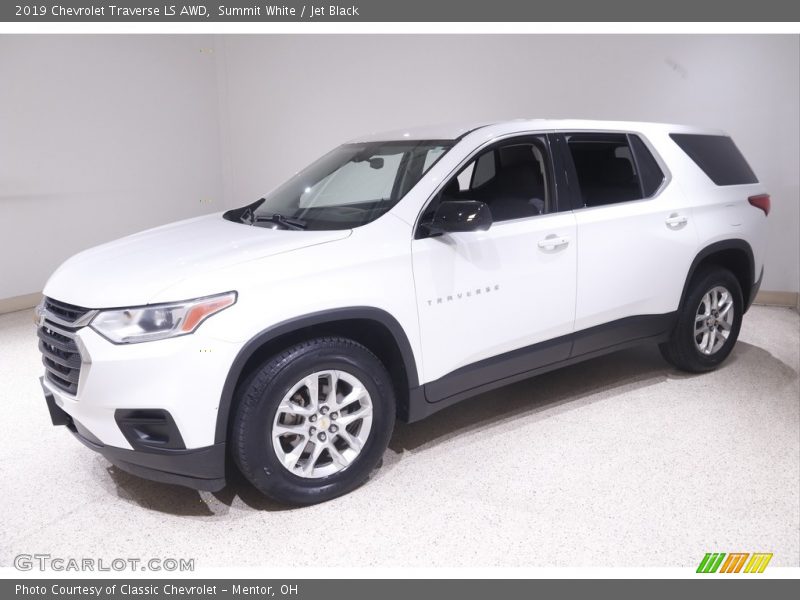 Summit White / Jet Black 2019 Chevrolet Traverse LS AWD