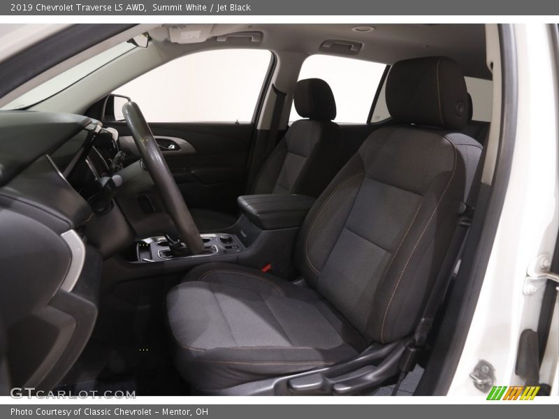 Summit White / Jet Black 2019 Chevrolet Traverse LS AWD