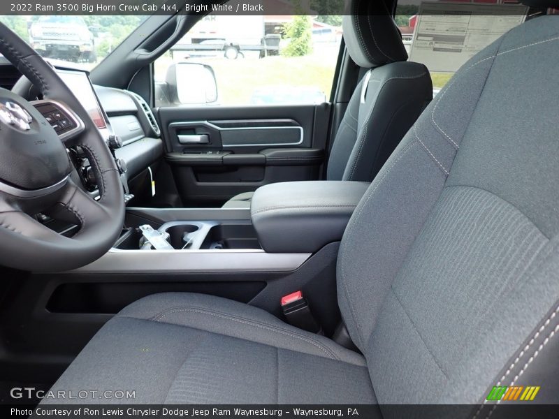 Bright White / Black 2022 Ram 3500 Big Horn Crew Cab 4x4