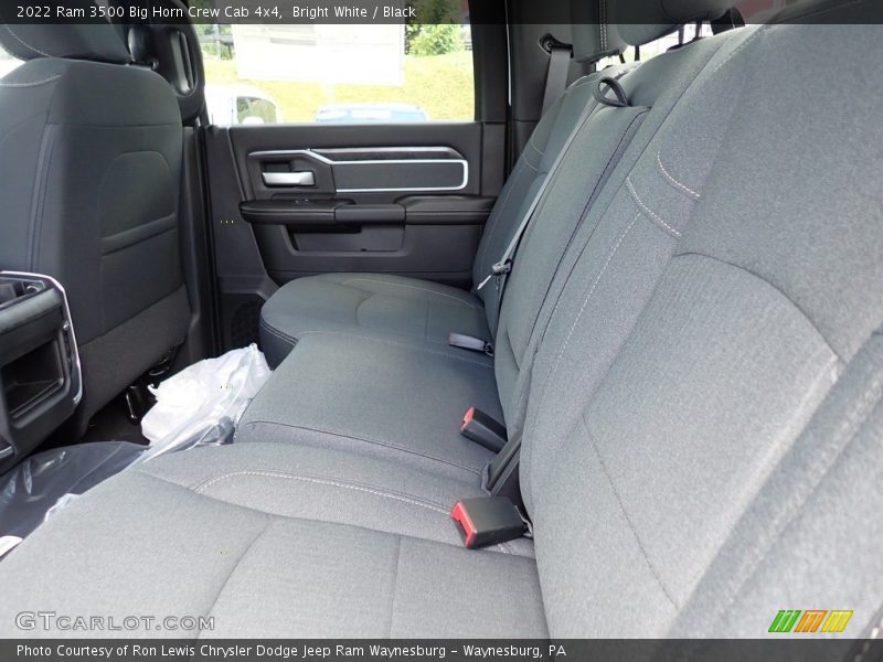 Bright White / Black 2022 Ram 3500 Big Horn Crew Cab 4x4