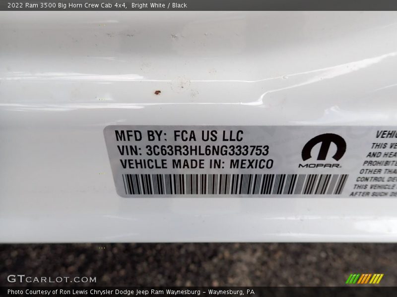 Bright White / Black 2022 Ram 3500 Big Horn Crew Cab 4x4