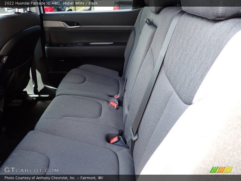 Hyper White / Black 2022 Hyundai Palisade SE AWD