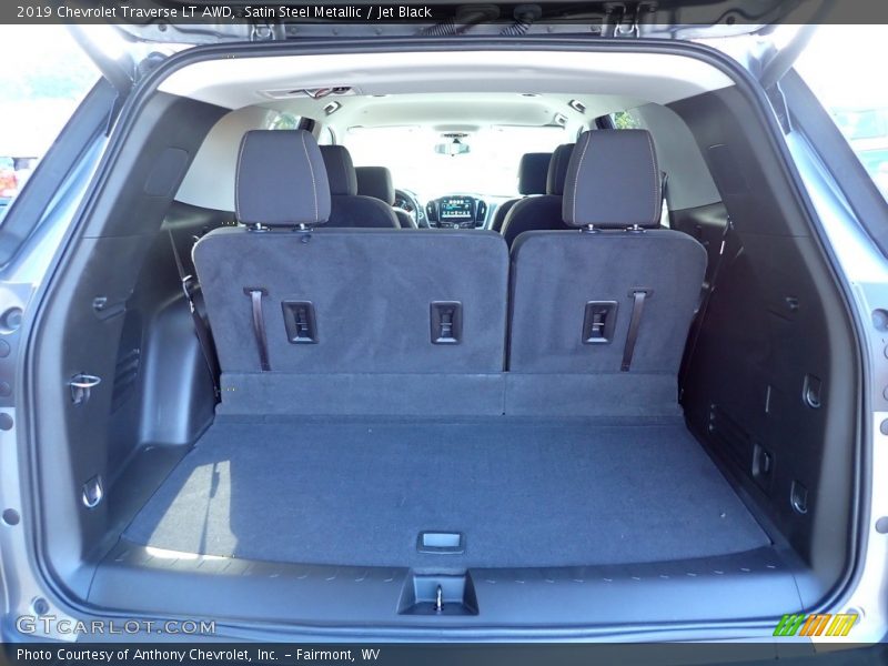 Satin Steel Metallic / Jet Black 2019 Chevrolet Traverse LT AWD
