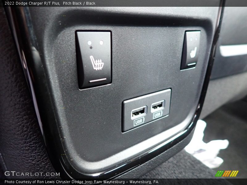 Pitch Black / Black 2022 Dodge Charger R/T Plus