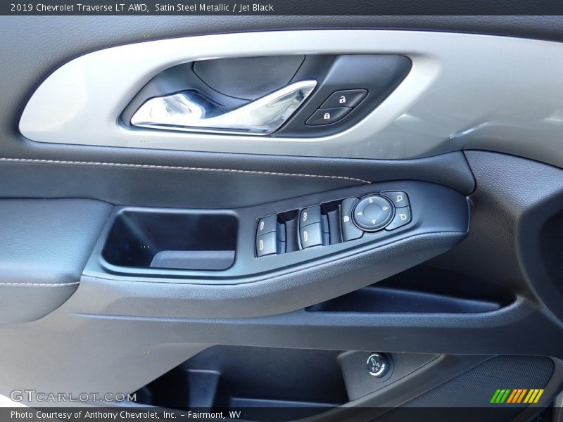 Satin Steel Metallic / Jet Black 2019 Chevrolet Traverse LT AWD