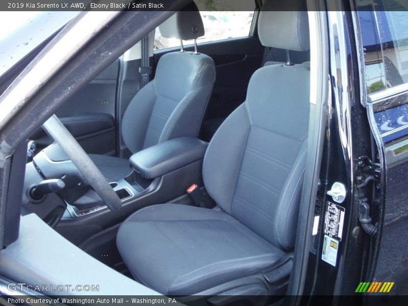 Ebony Black / Satin Black 2019 Kia Sorento LX AWD