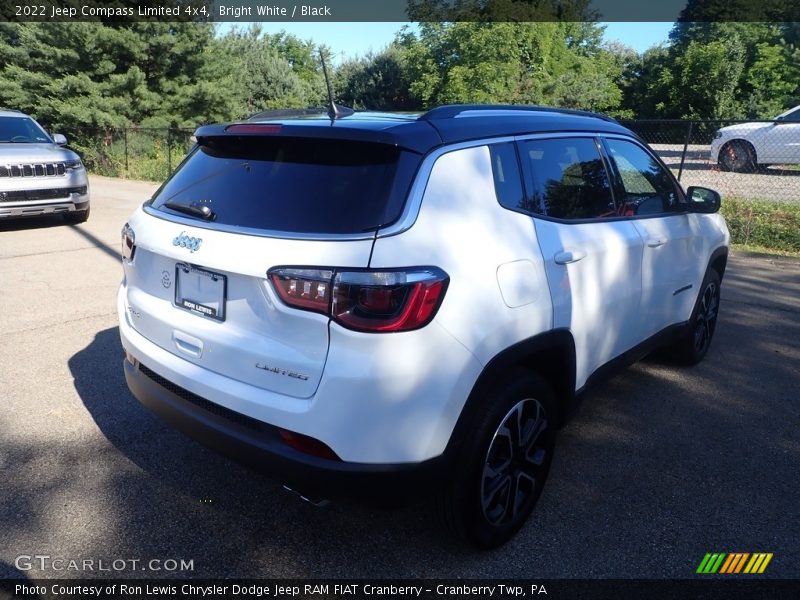 Bright White / Black 2022 Jeep Compass Limited 4x4