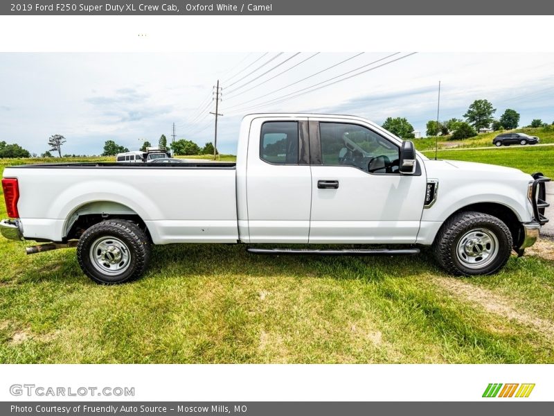 Oxford White / Camel 2019 Ford F250 Super Duty XL Crew Cab