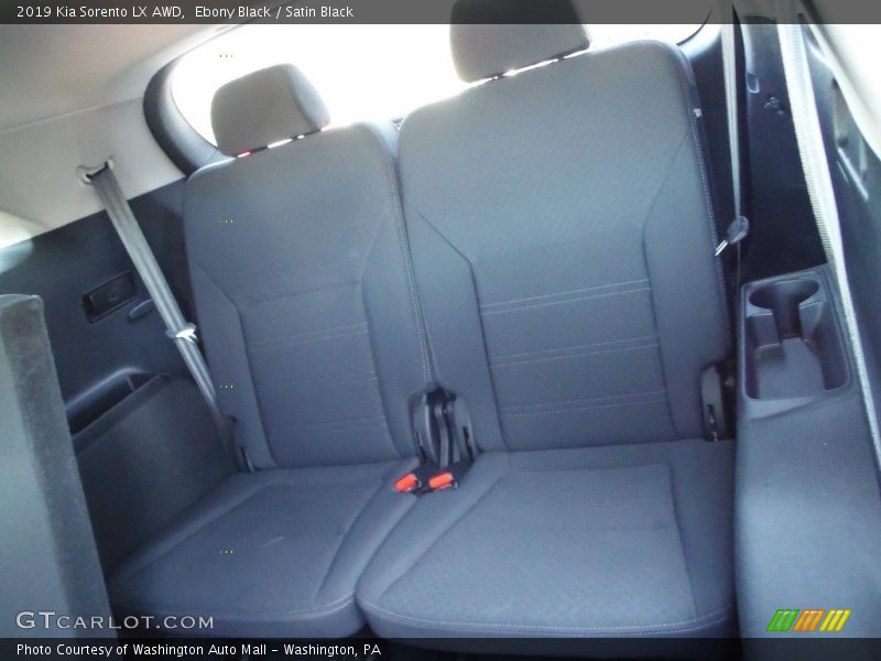 Ebony Black / Satin Black 2019 Kia Sorento LX AWD
