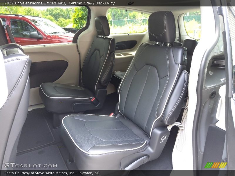 Ceramic Gray / Black/Alloy 2022 Chrysler Pacifica Limited AWD