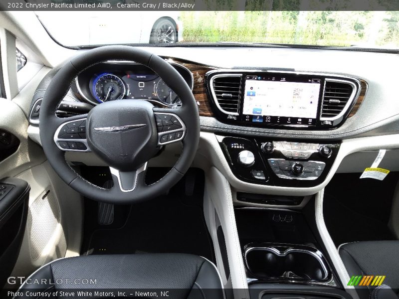 Ceramic Gray / Black/Alloy 2022 Chrysler Pacifica Limited AWD